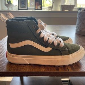 KIDS SK8-HI MTE-1 size 2 Olive / Grape Leaf